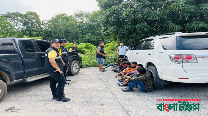 থাইল্যান্ডে পুলিশের অভিযানে ১৯ বাংলাদেশি আটক